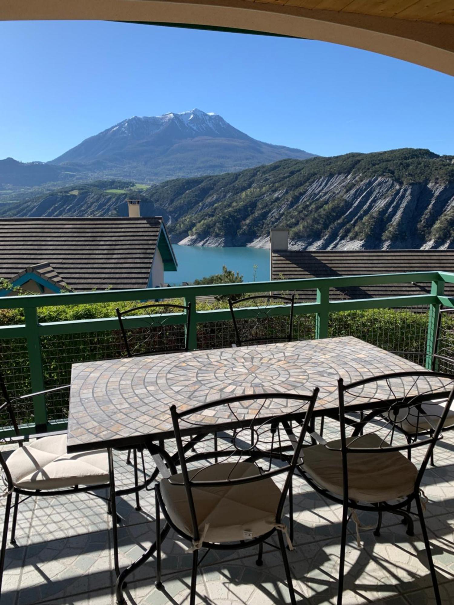 Maison De Montagne Au Bord Du Lac Le Sauze-du-lac 外观 照片