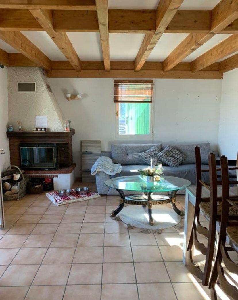 Maison De Montagne Au Bord Du Lac Le Sauze-du-lac 外观 照片